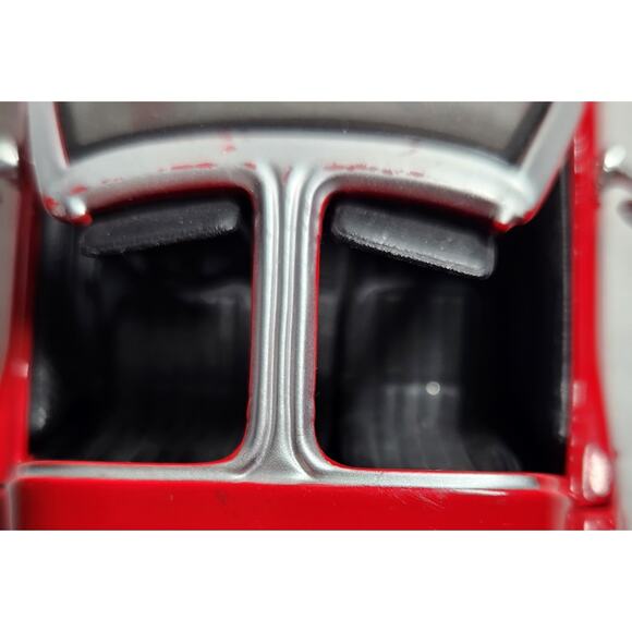 Maisto 1970 Chevrolet Corvette Stingray Special Edition 1/24 Scale VG+ - Picture 8 of 10